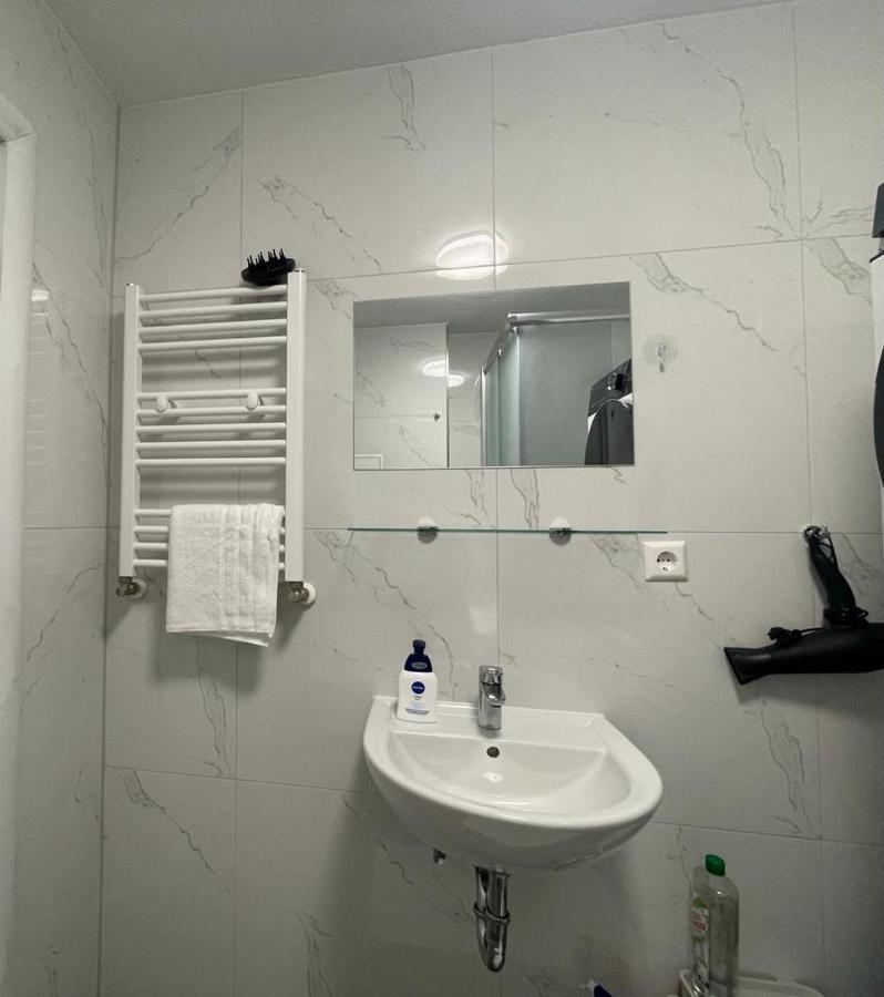 Erbacher Ferienwohnung 2 Erbach an der Danau Eksteriør bilde